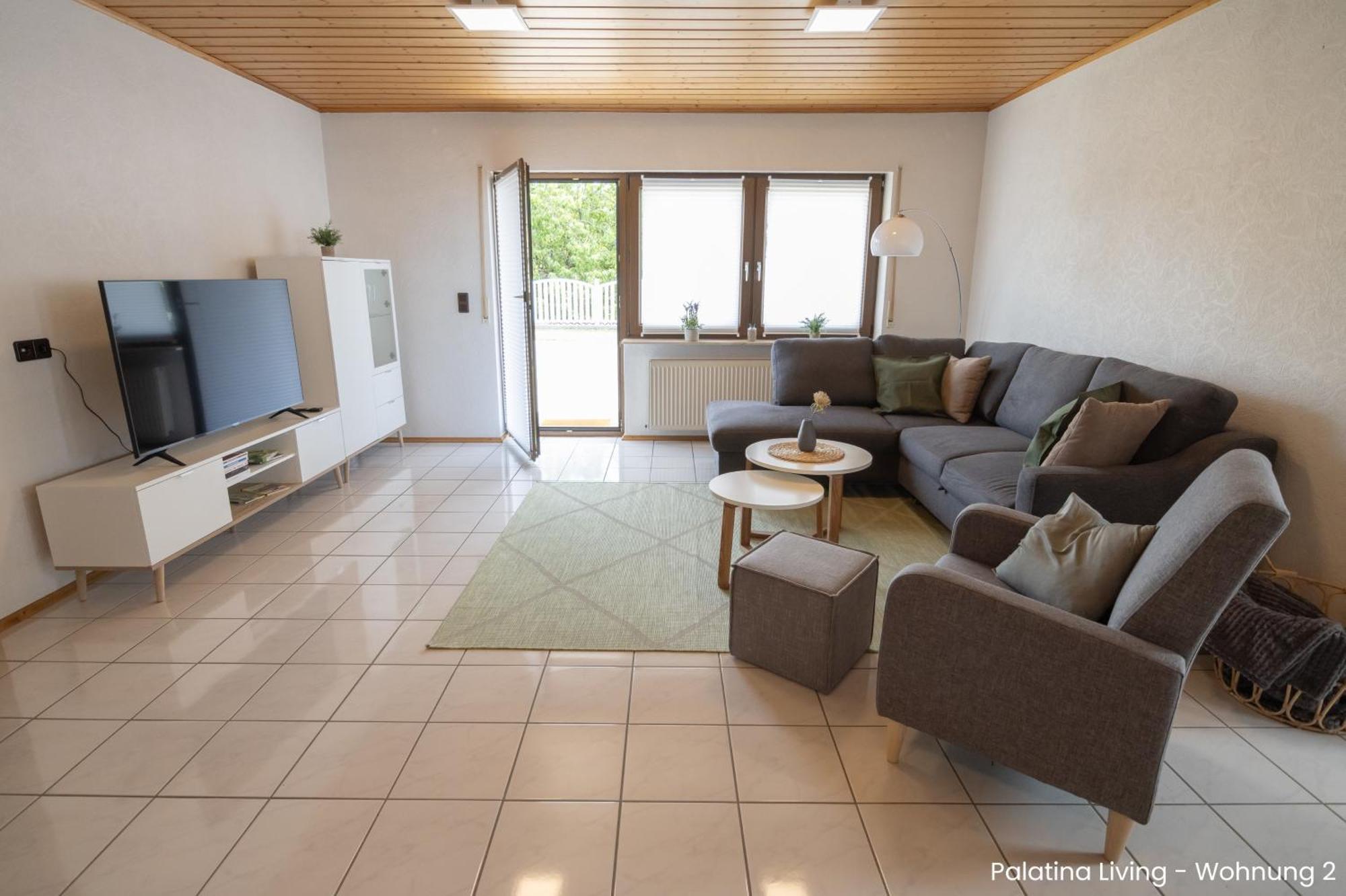 Palatina Living Apartment
